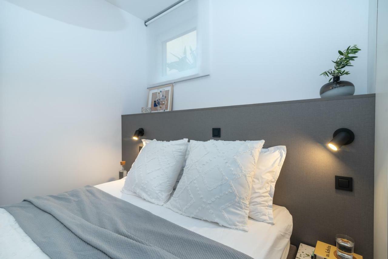 Apartments Flora Trogir Exterior foto